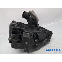Renault - Clio - Air box