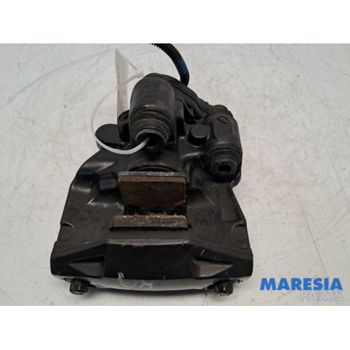 Alfa Romeo - Giulia - Rear brake calliper, right