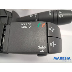 Renault - Clio - Commutateur combi colonne de direction