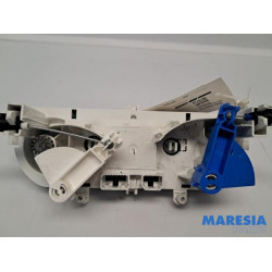 Renault - Clio - Heater control panel