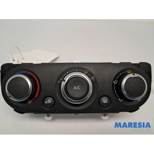 Renault - Clio - Heater control panel