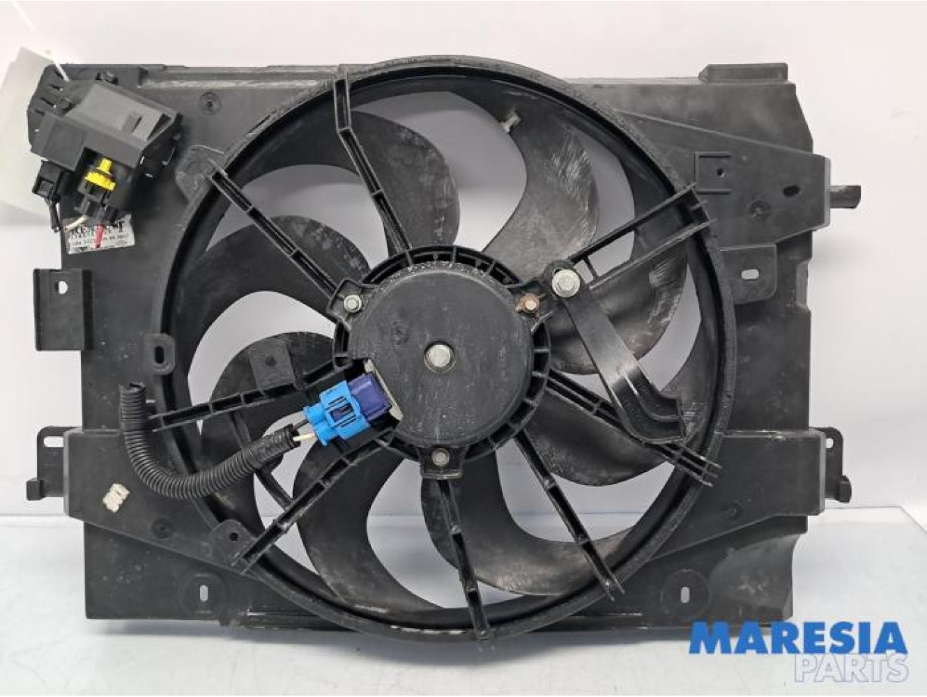 Renault - Clio - Fan motor