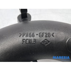 Renault - Clio - Intercooler hose
