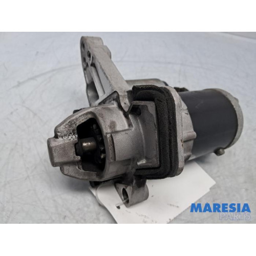 Renault - Clio - Startmotor