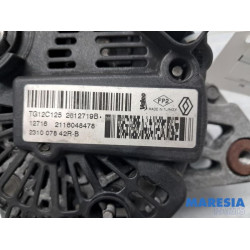 Renault - Clio - Dynamo