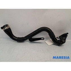 Renault - Clio - Intercooler tube