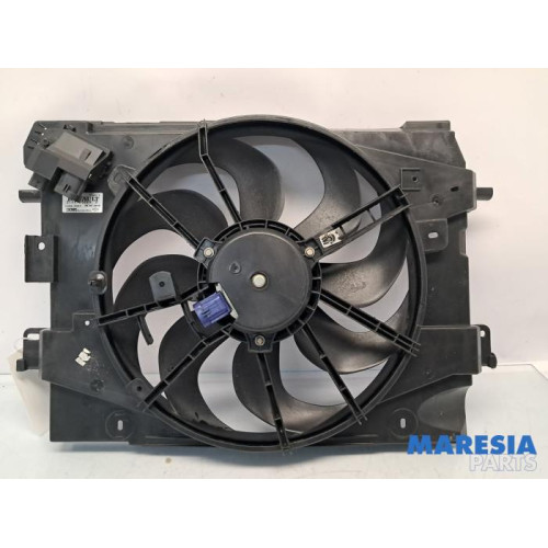 Renault - Clio - Fan motor