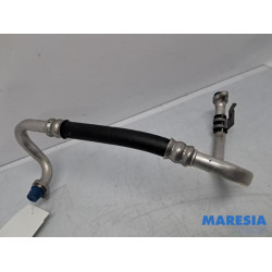 Renault - Clio - Tuyau clim