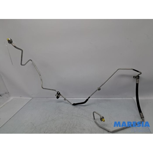 Renault - Clio - Air conditioning line