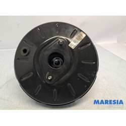 Renault - Clio - Brake servo