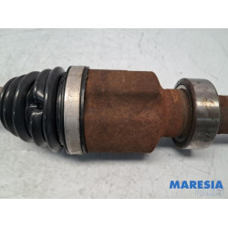 Renault - Clio - Aandrijfas rechts-voor