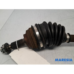 Renault - Clio - Aandrijfas rechts-voor