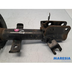 Renault - Clio - Front shock absorber rod, left