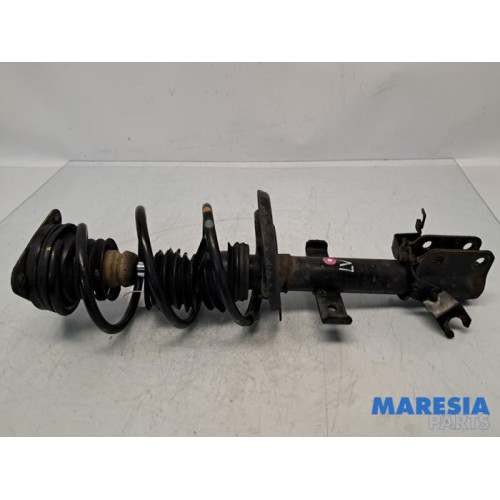 Renault - Clio - Front shock absorber rod, left