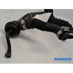 Renault - Clio - Air intake hose