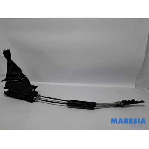 Renault - Clio - Versnellingspook