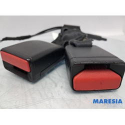 Renault - Clio - Rear seatbelt buckle, right
