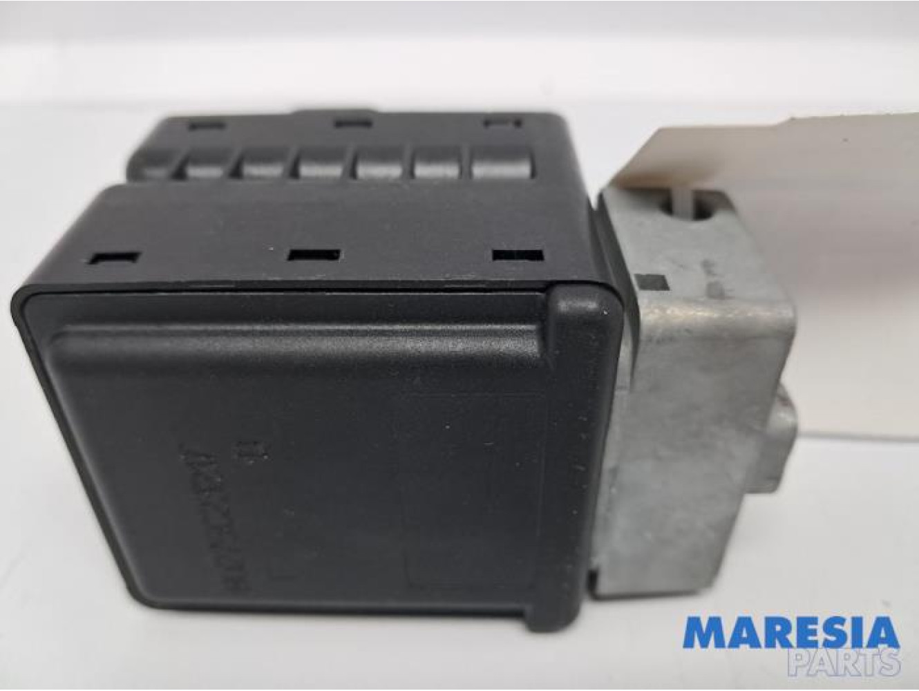 Renault - Clio - Electronic ignition key