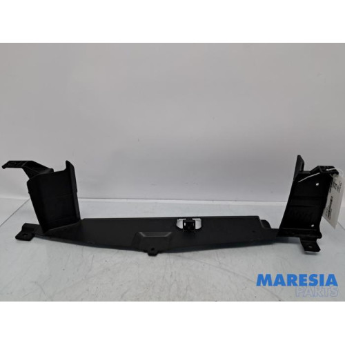 Opel - Karl - Luchtgeleider