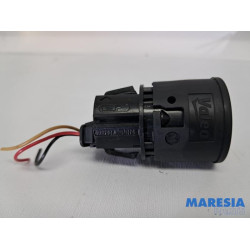 Renault - Clio - Commutateur marche-arrêt