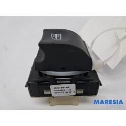 Renault - Clio - Commutateur vitre électrique