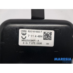 Renault - Clio - Right airbag (dashboard)