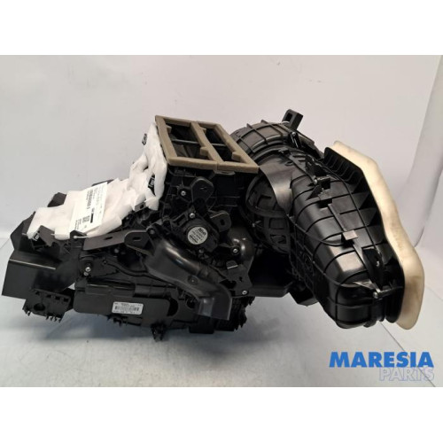 Peugeot - 308 - Heizgehäuse