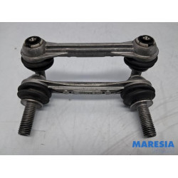 Alfa Romeo - Giulia - Anti-roll bar guide