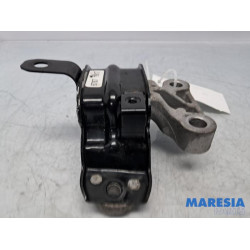 Opel - Karl - Motorsteun