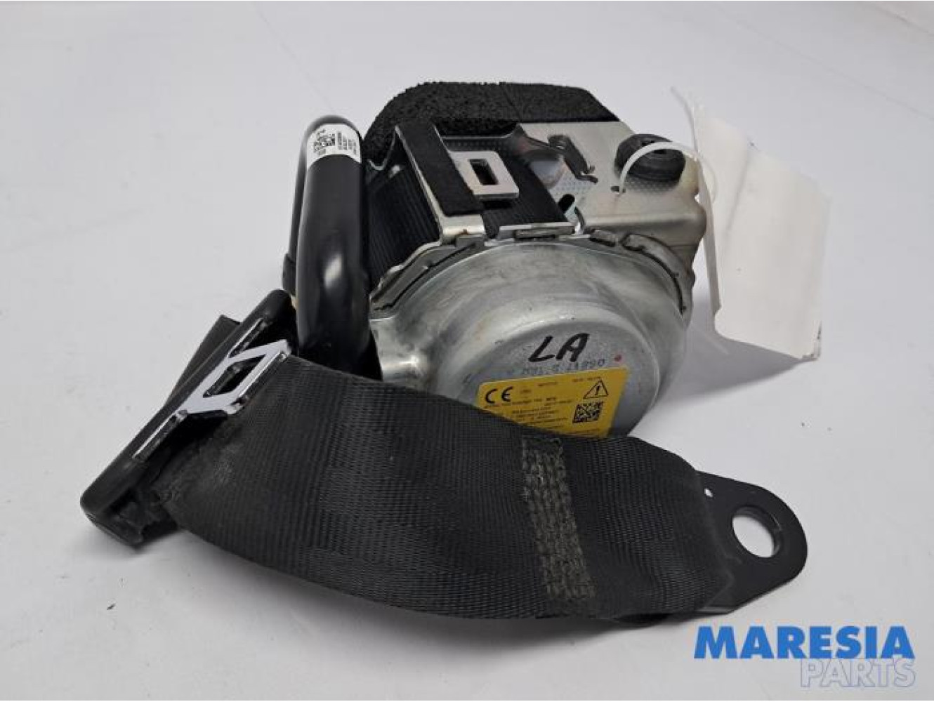 Alfa Romeo - Giulia - Rear seatbelt, left