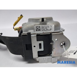 Alfa Romeo - Giulia - Front seatbelt, left