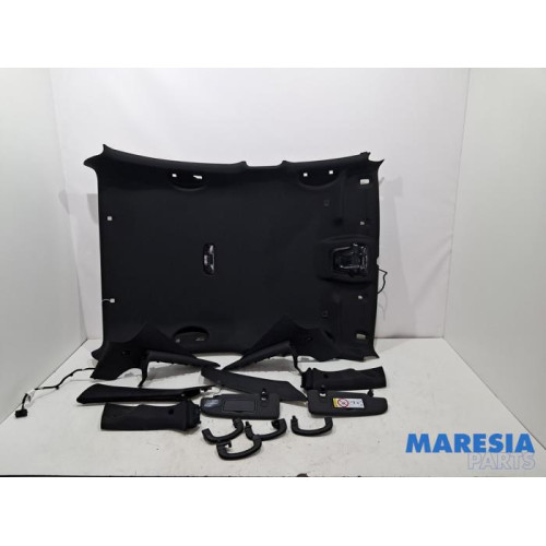 Alfa Romeo - Giulia - Headlining