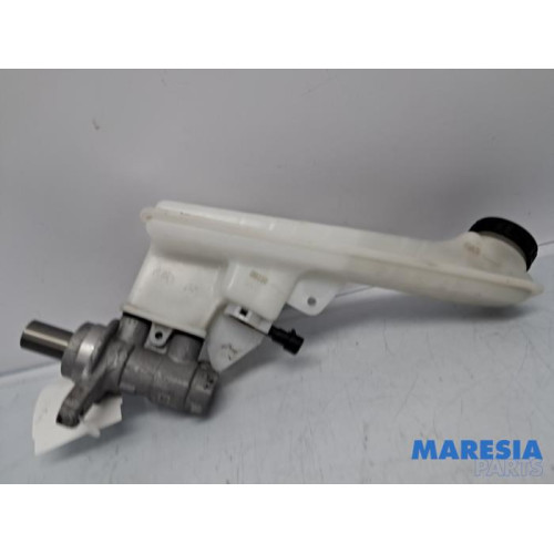 Opel - Karl - Hauptbremszylinder