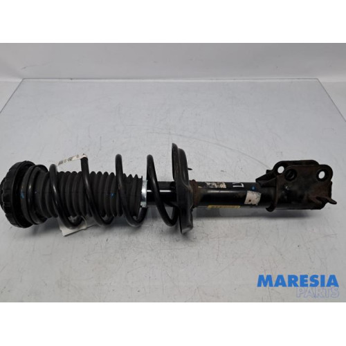 Opel - Karl - Stoßdämpferstrebe links vorne