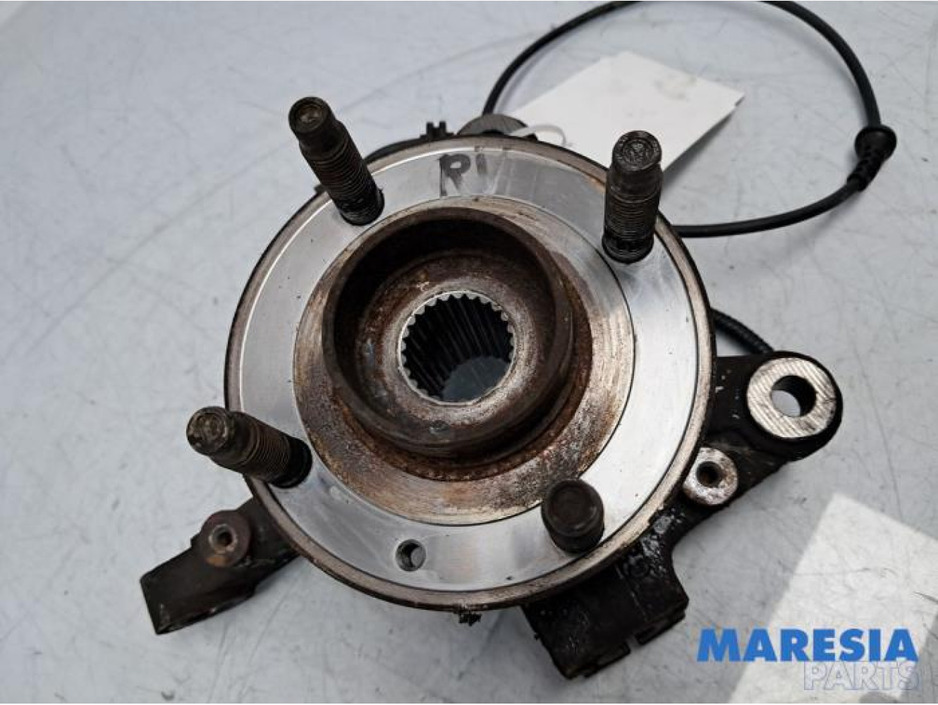 Opel - Karl - Fusee rechts-voor