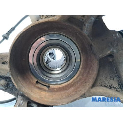 Opel - Karl - Fusee rechts-voor