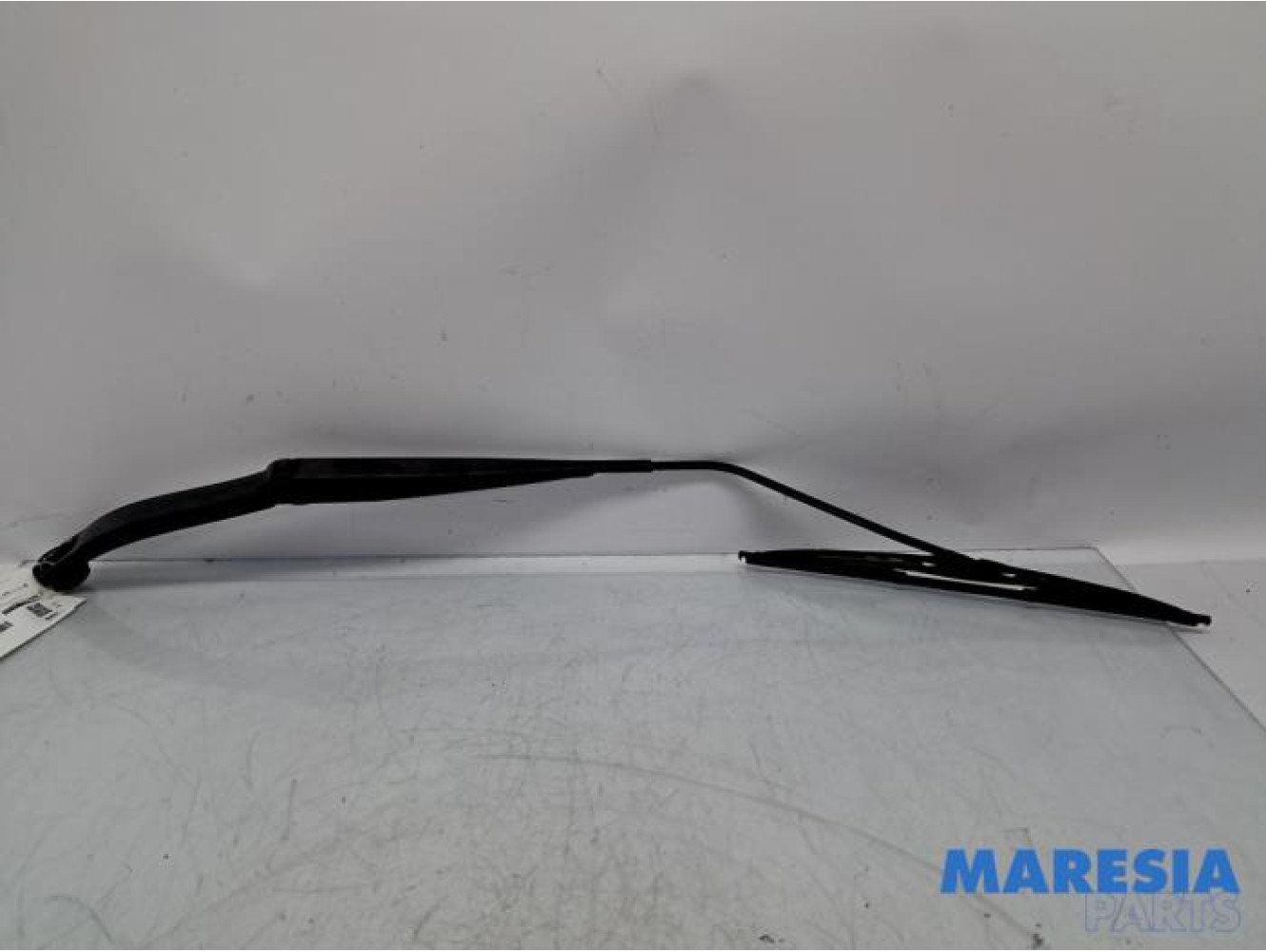 Opel - Karl - Front wiper arm