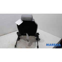 Peugeot - 5008 - Sitz hinten