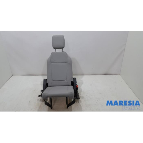 Peugeot - 5008 - Sitz hinten