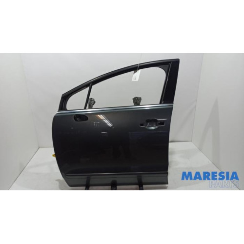 Peugeot - 5008 - Tür 4-türig links vorne