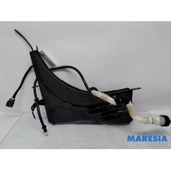 Alfa Romeo - Giulia - Réservoir lave-glace avant