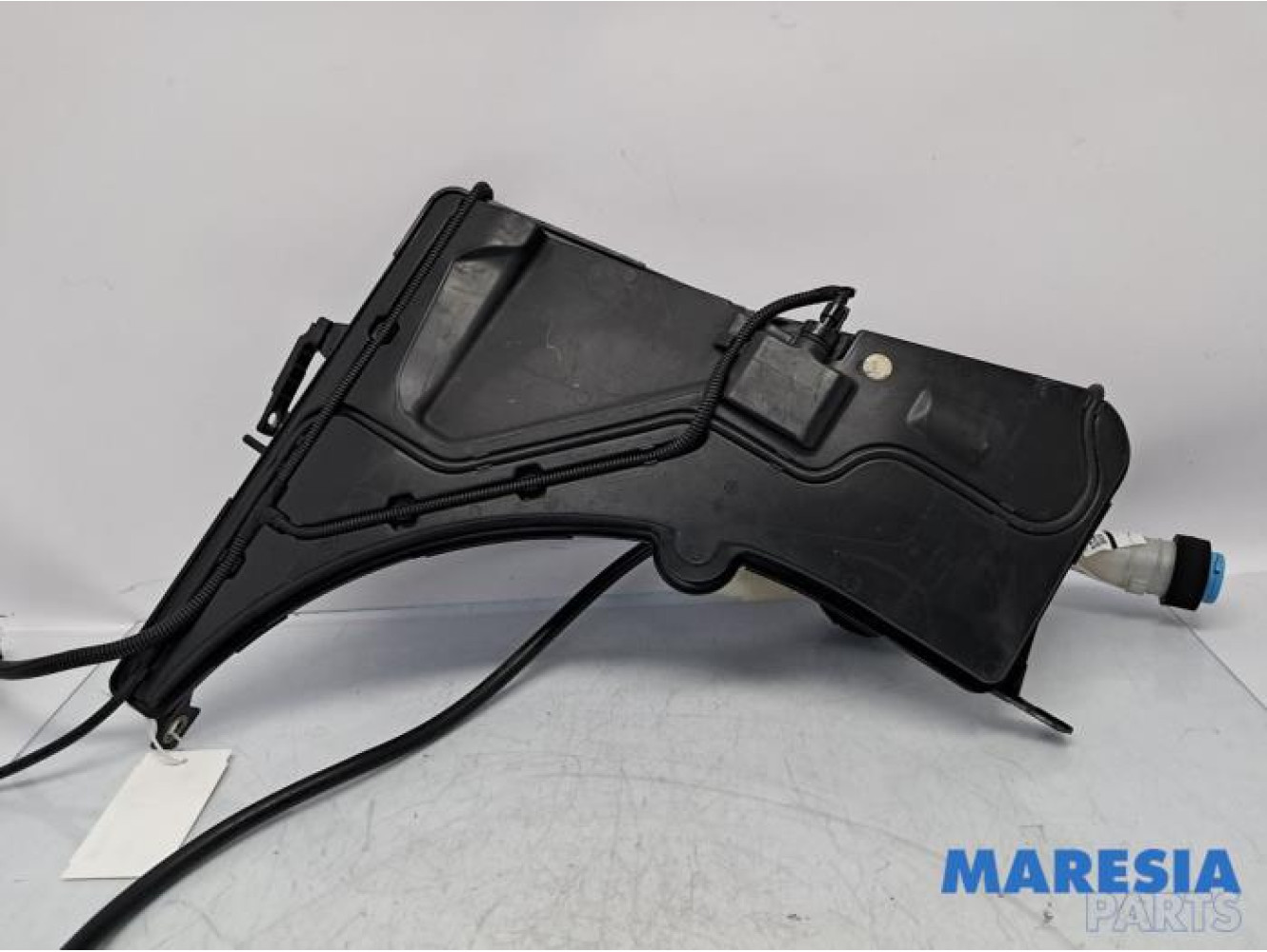 Alfa Romeo - Giulia - Réservoir lave-glace avant