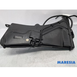 Alfa Romeo - Giulia - Réservoir lave-glace avant