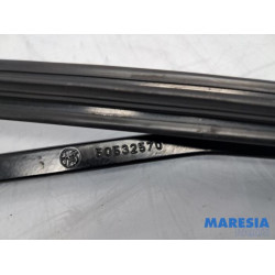 Alfa Romeo - Giulia - Bras essuie-glace avant