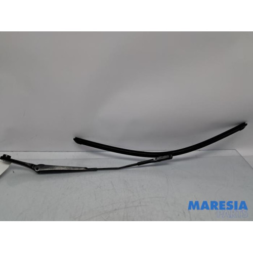 Alfa Romeo - Giulia - Bras essuie-glace avant