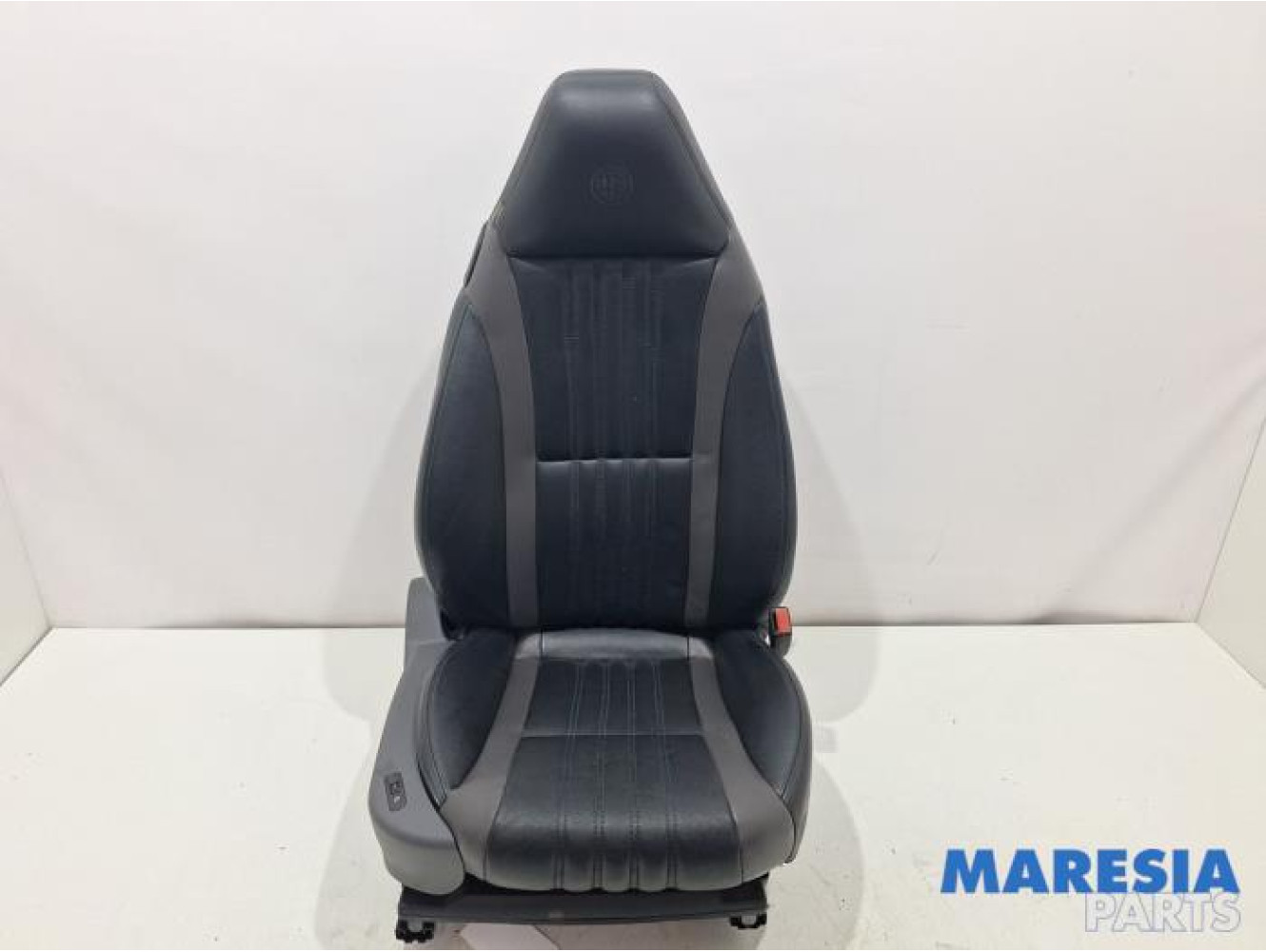 Alfa Romeo - Brera - Seat, right