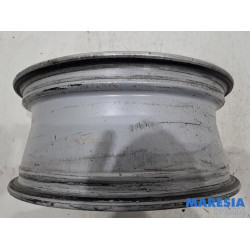 Peugeot - 5008 - Wheel