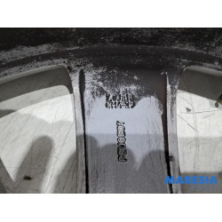 Peugeot - 5008 - Wheel