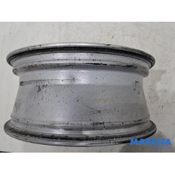 Peugeot - 5008 - Wheel