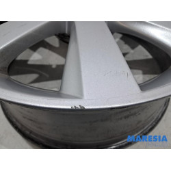 Peugeot - 5008 - Wheel